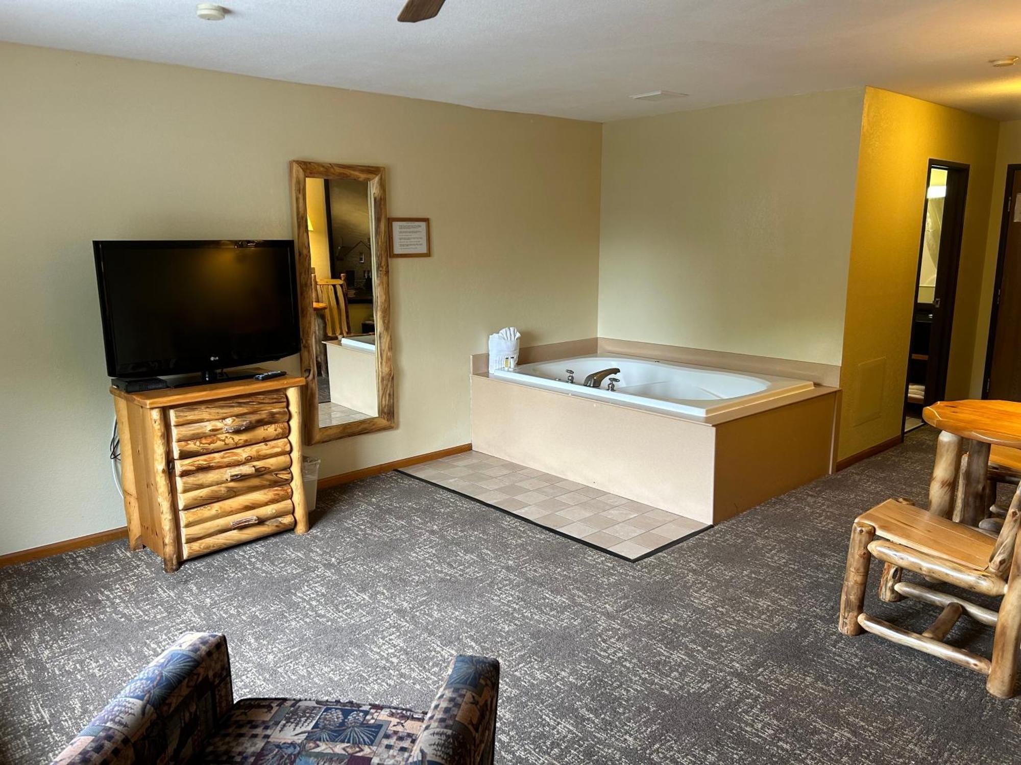 Super 8 By Wyndham Bridgeview Of Mackinaw City Exteriér fotografie