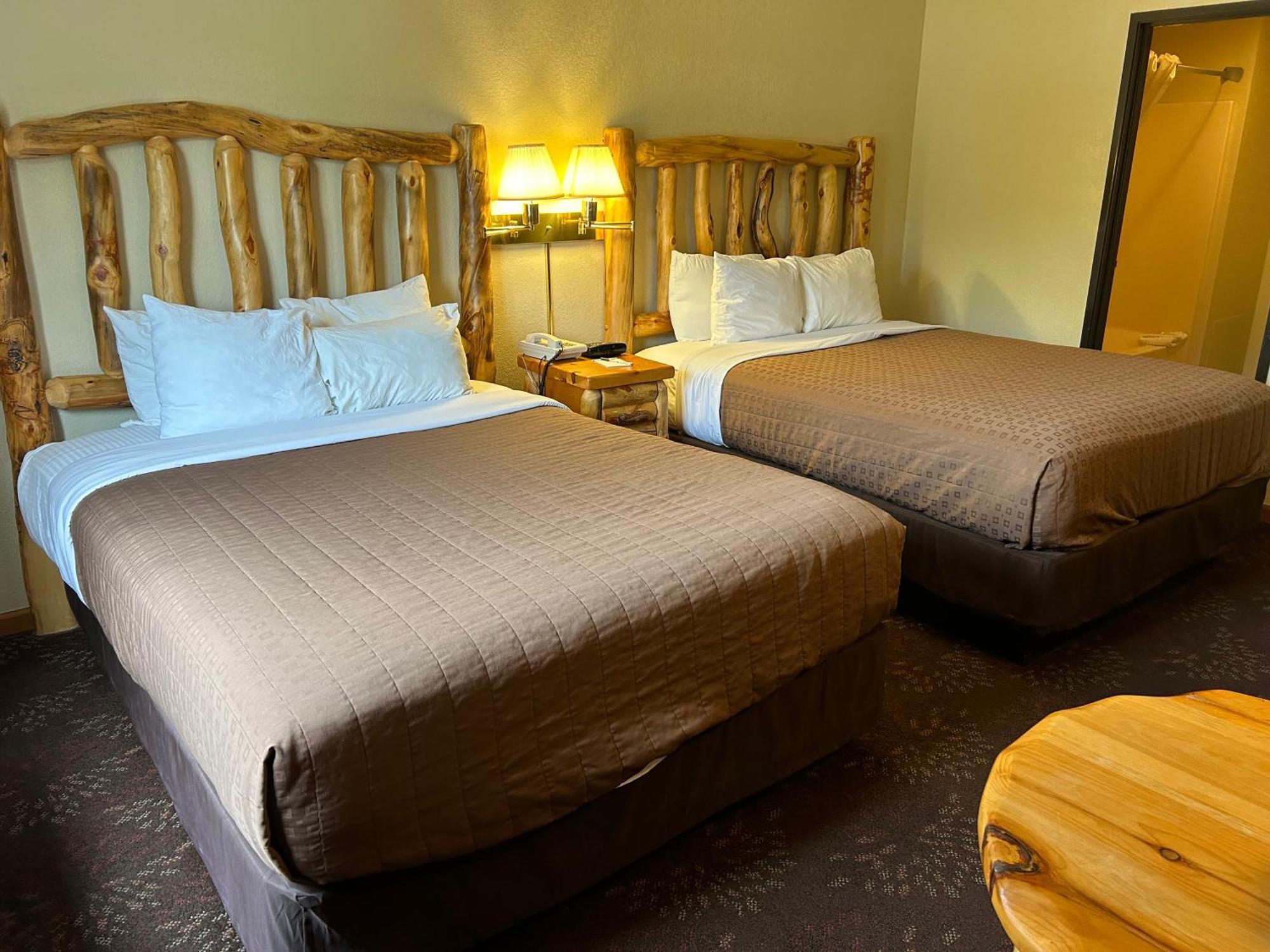 Super 8 By Wyndham Bridgeview Of Mackinaw City Exteriér fotografie